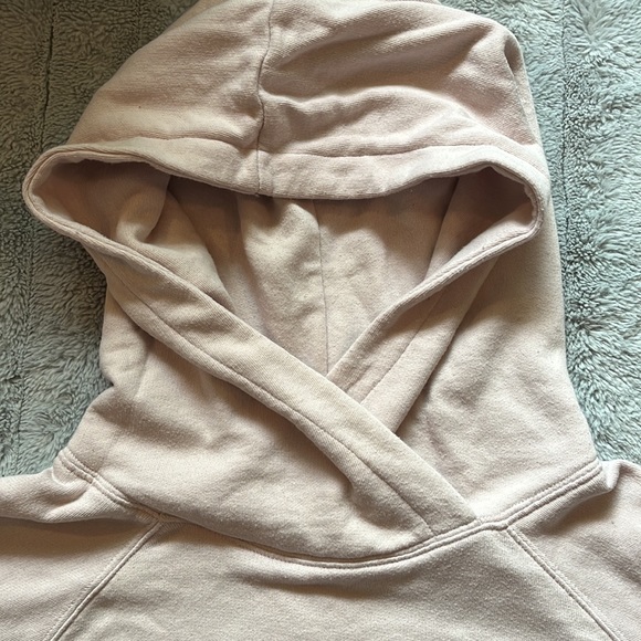Victoria’s Secret side-zip chalk pink hoodie - size medium - Picture 4 of 6